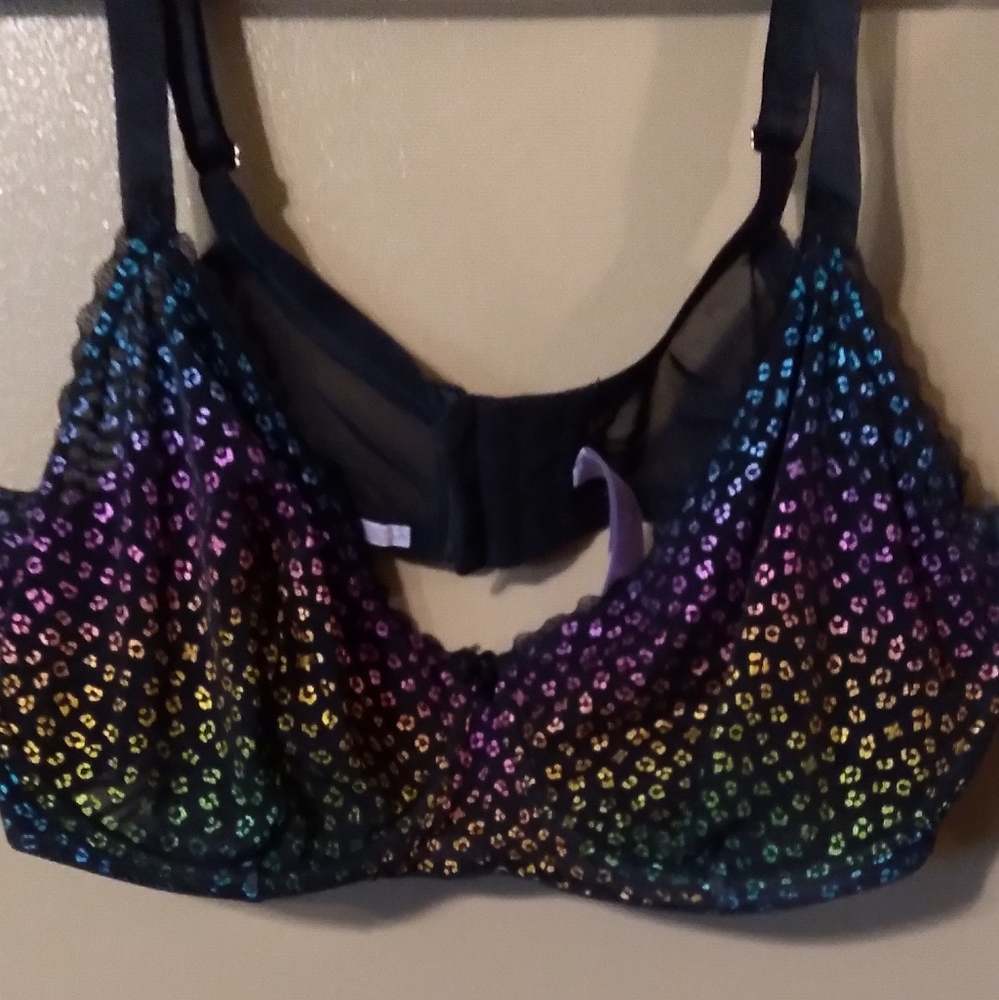 EUC SAVAGE X FENTY BRA